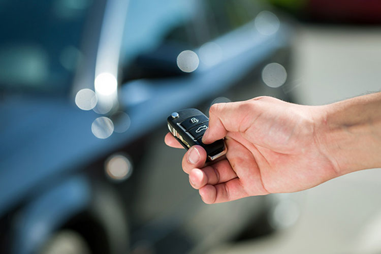 car-keys-in-hand.jpg