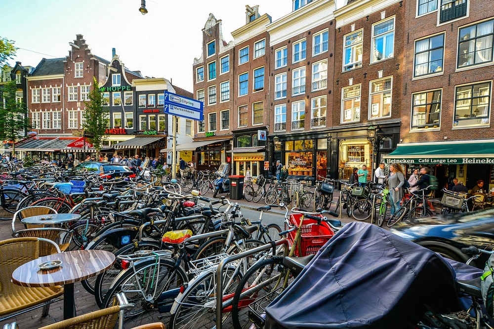 hollandia_amszterdam_kerekparok_foto_pixabay_com_kirkandmimi.jpg