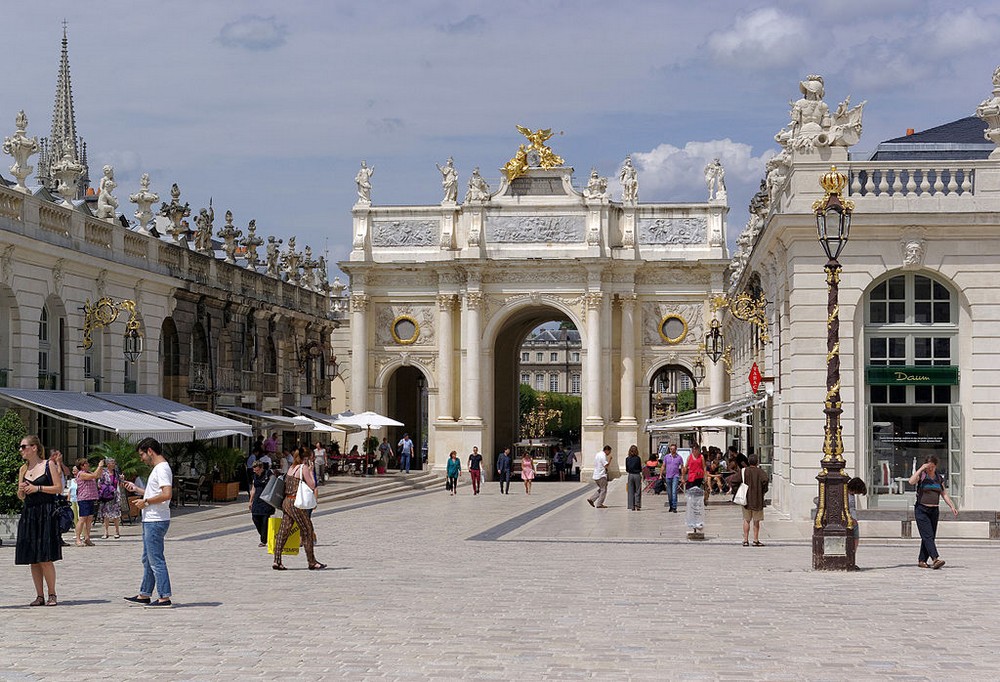 place_stanislas_arc_here.jpg