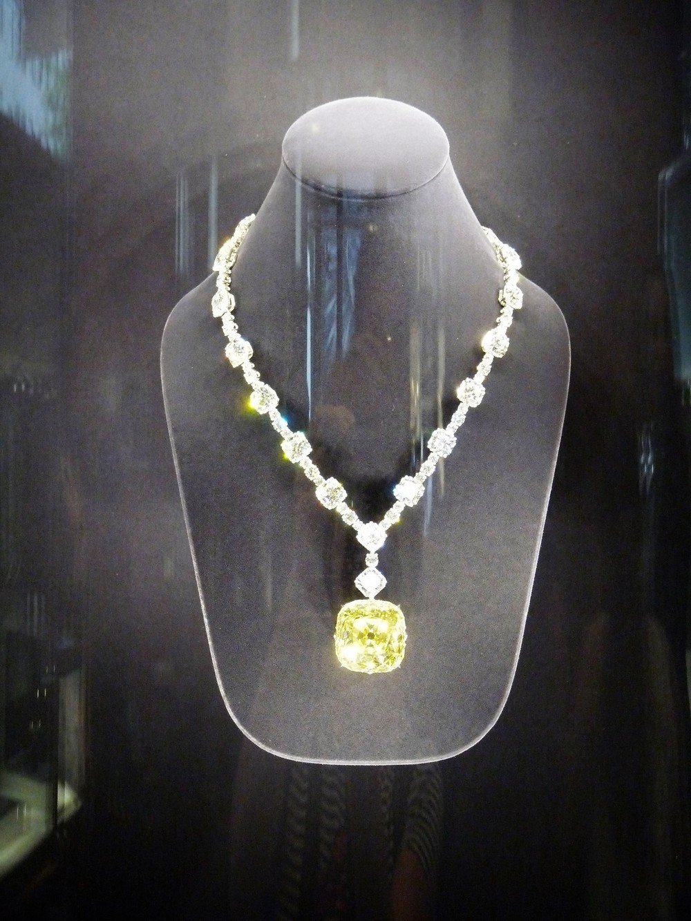 A híres sárga Tiffany gyémánt