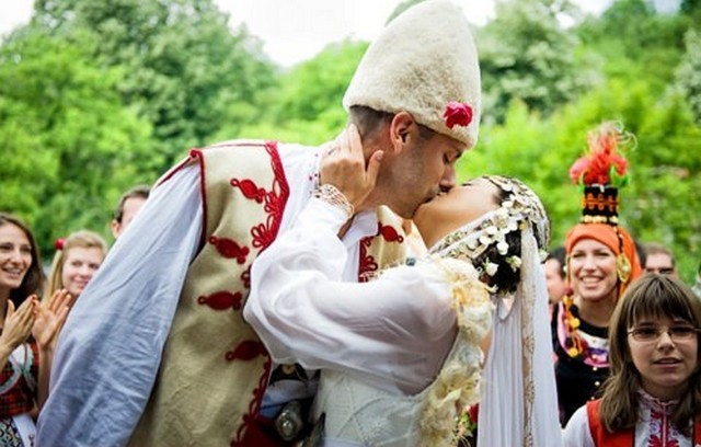 Bulgária esküvő.jpg