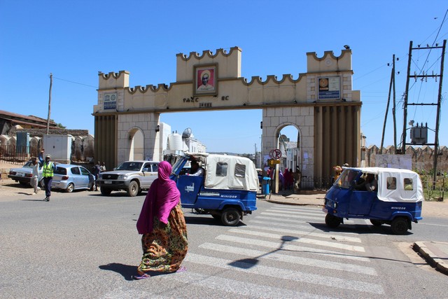 Harar egyik városkapuja.jpg