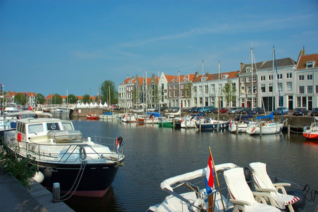 Hollandia, Middelburg cím.jpg