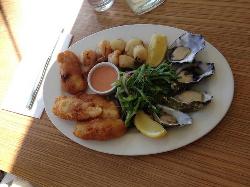 Klári seafood platter.jpg