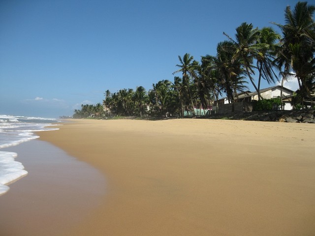 Sri Lanka tengerpart cím.jpg
