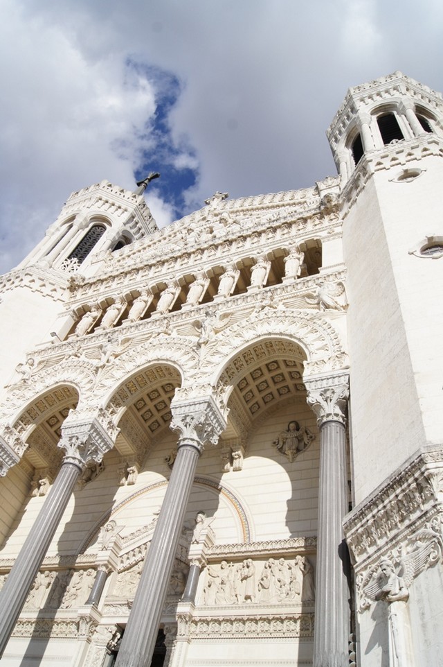 St Jean Cathedral Lyon.jpg