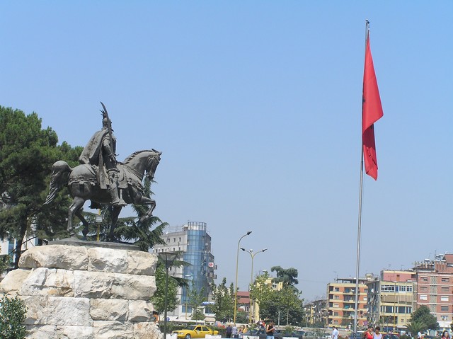 Tirana1.JPG