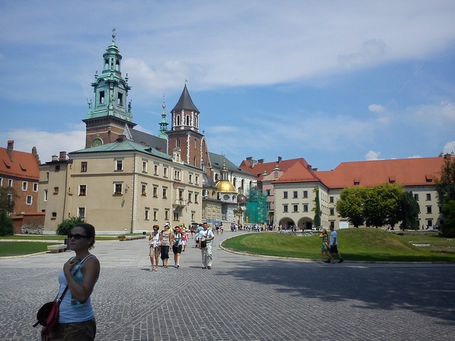 Waweli székesegyház és királyi vár parkja.jpg