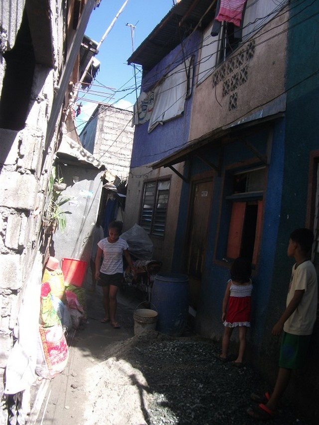 betonozás Manilában.JPG