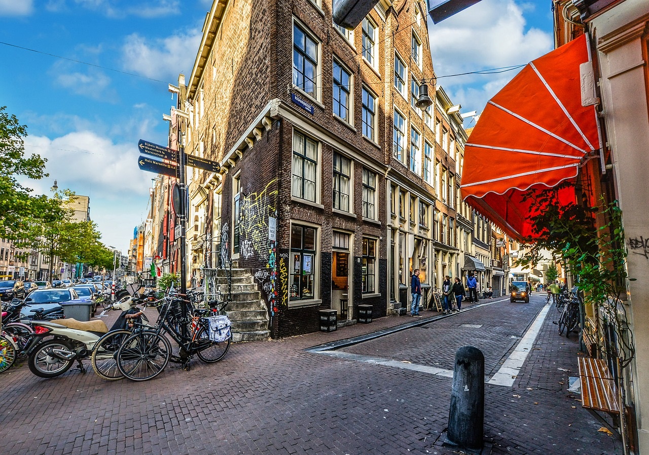 hollandia_amszterdam_foto_pixabay_com_kirkandmimi.jpg
