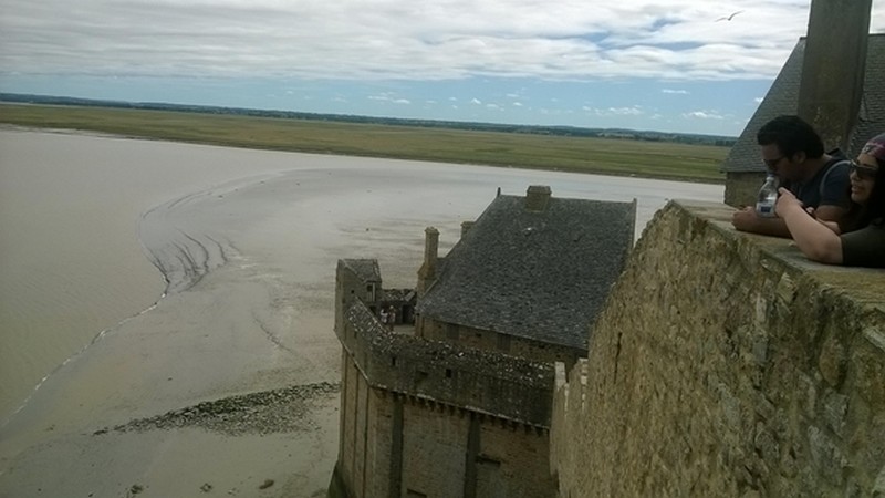 mont_saint_michel_eppen_az_elcsipett_apalykor.jpg