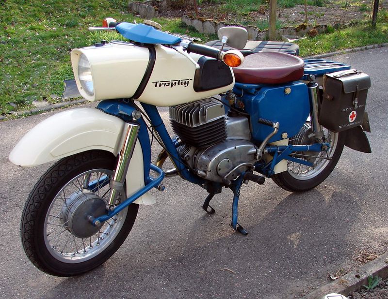 MZ Trophy 125