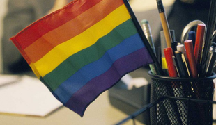 Mit tehetünk a munkahelyi homo-, bi- és transzfóbia ellen?