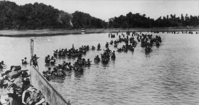 3rd_commando_brigade_coming_ashore_in_the_third_arakan_campaign.jpg