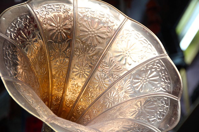 gramophone-1028633_640.jpg