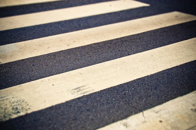 road-g294530cc0_640.jpg