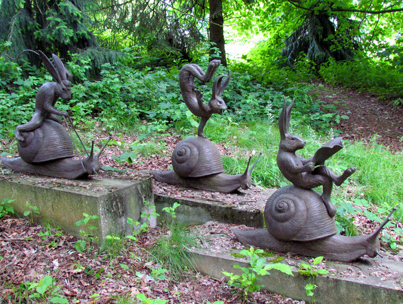 4-garden-sculpture.jpg