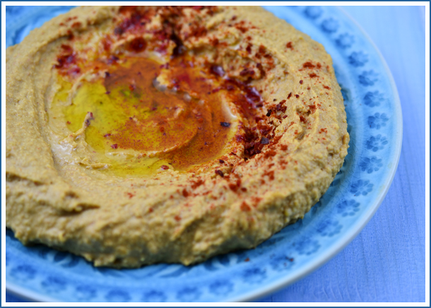 red_pepper_humus2.jpg