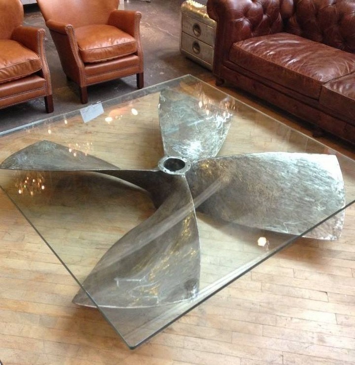 10-unique-and-unusual-coffee-tables6.jpg