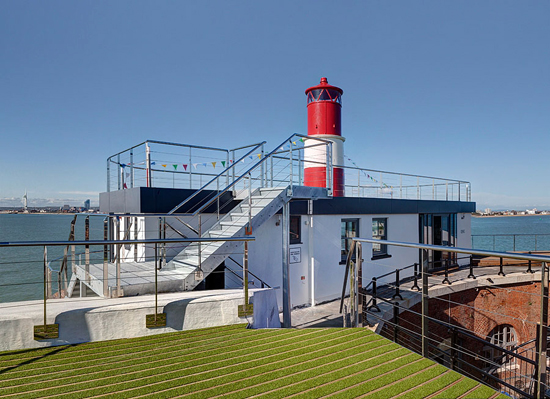 6 lighthouse_2.jpg