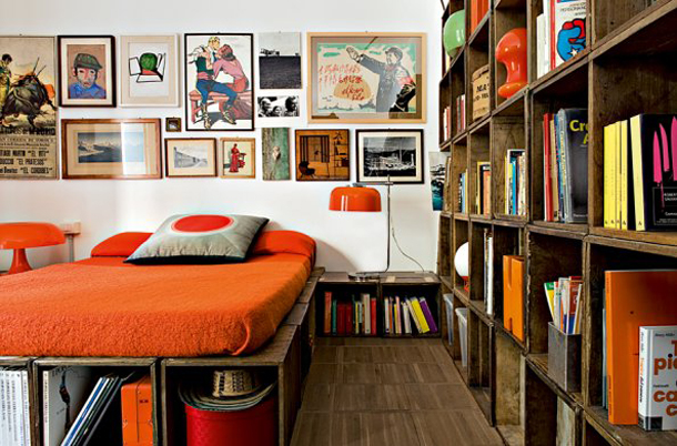 chambre-orange-bois.jpg