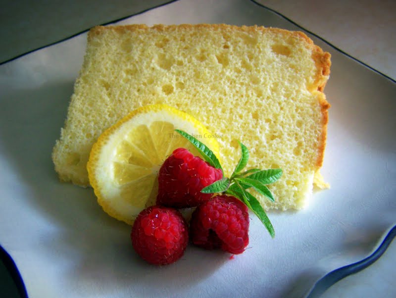 lemon chiffon cake 009.JPG