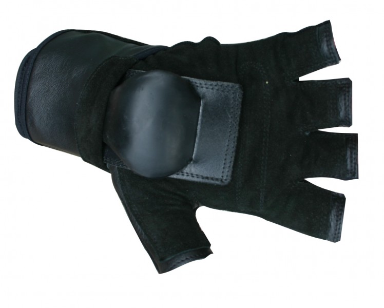 2707y-hillbillywristguardglovehalffinger-black-bottom-748x600.jpg