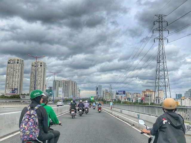 Első 500 km motorral, Vietnámban, Vũng Tàu környékén.