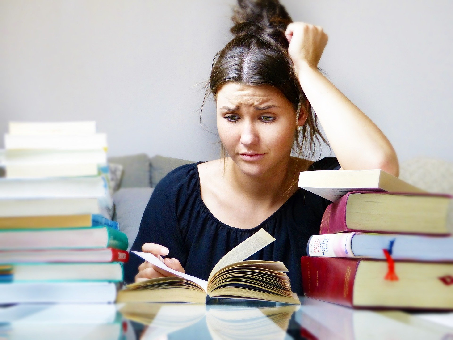 books-4118058_1920.jpg