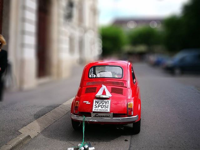 Just married! #hungary #eger #fiat500 #hellotourist #karltietze #classic #oldtimer