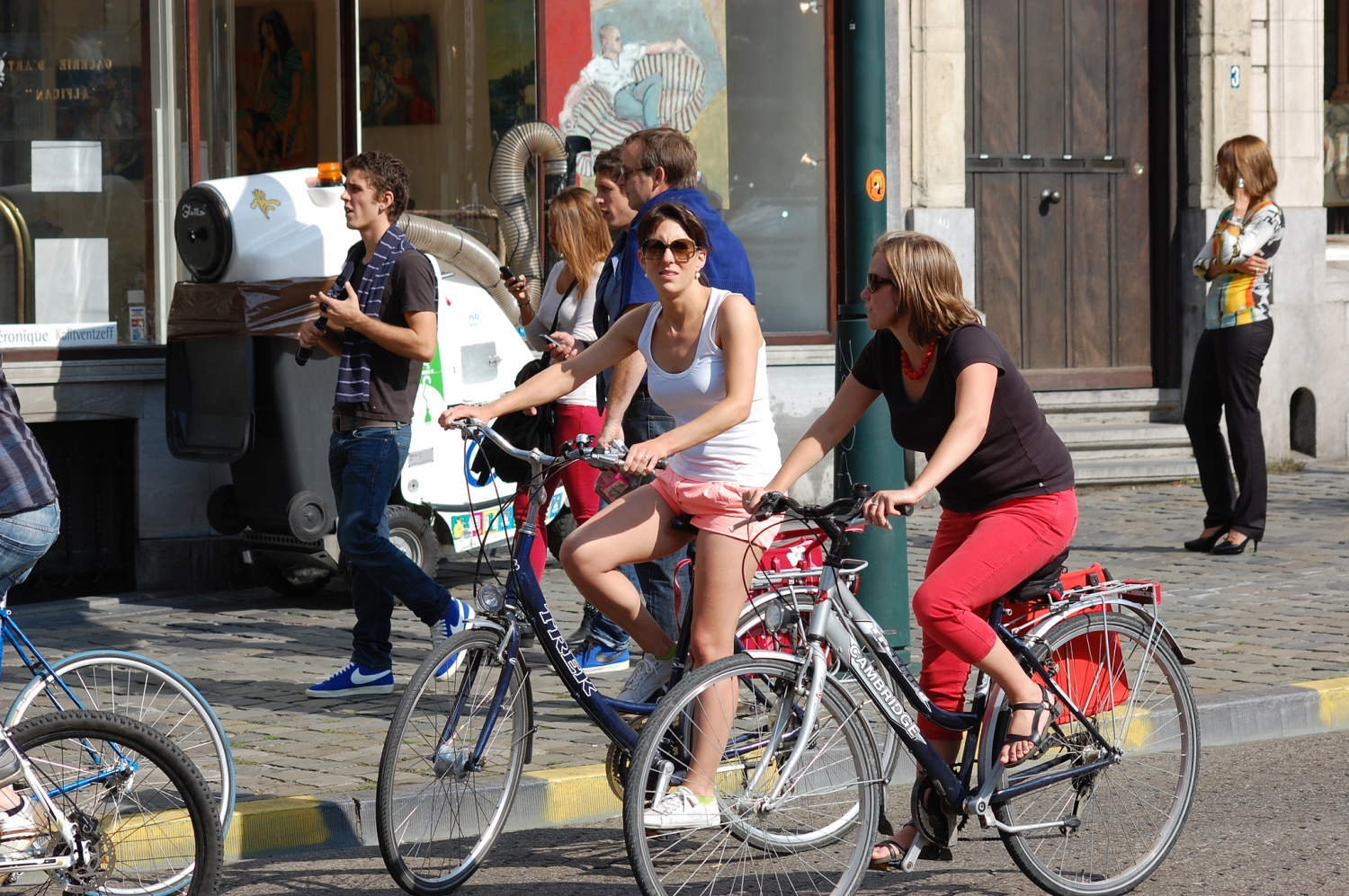 Brüsszeli nők (Fotó: Flickr/Federation European Cyclists‘)