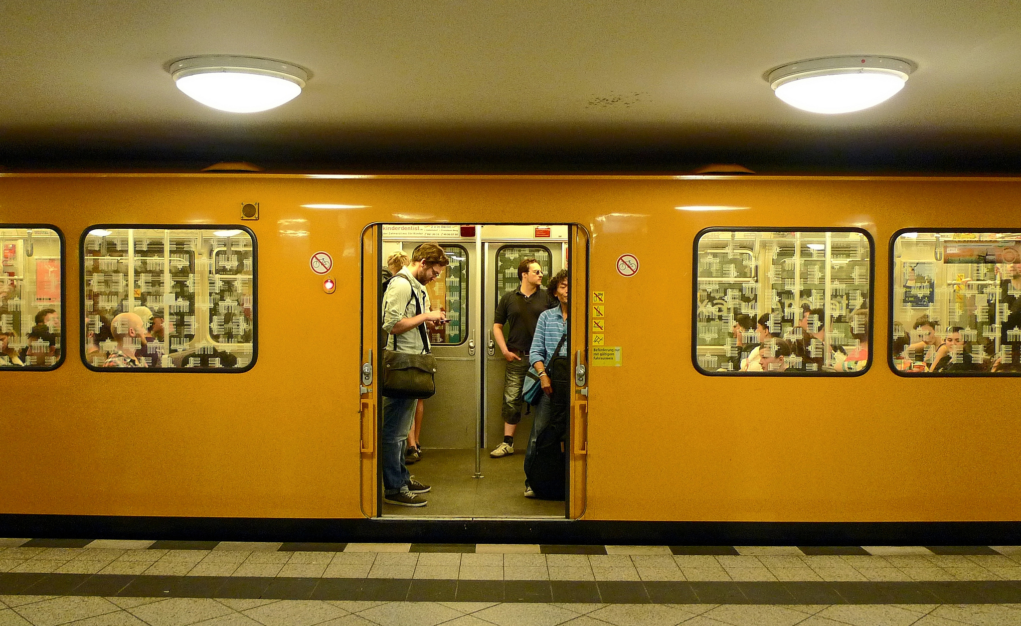 Berlini metró (Fotó: Flickr/zoetnet)