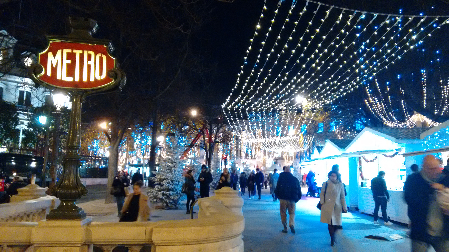 Karácsonyi vásár Párizsban (Fotó: Szerencsés Hella)