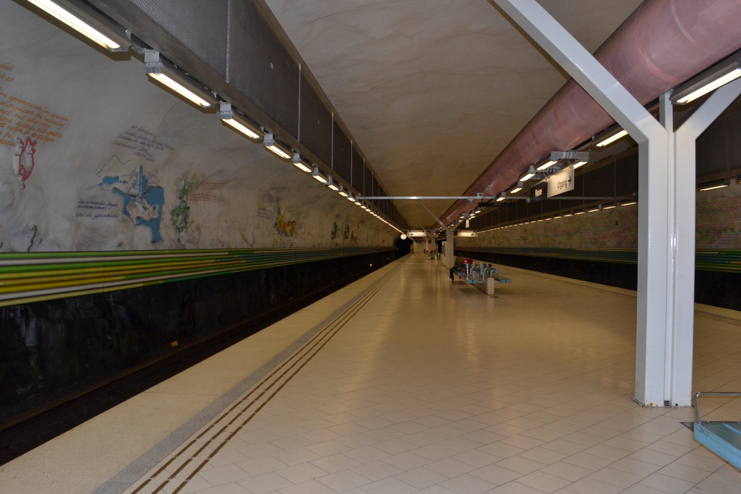 Rissne metróállomás (Fotó: Kovács Csaba)
