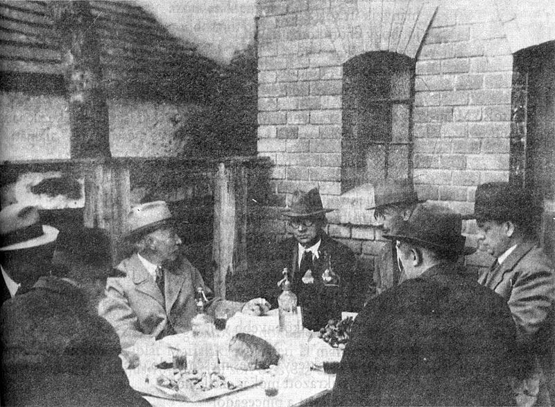 ferenc_mora_in_the_marjalaky_cellar.jpg