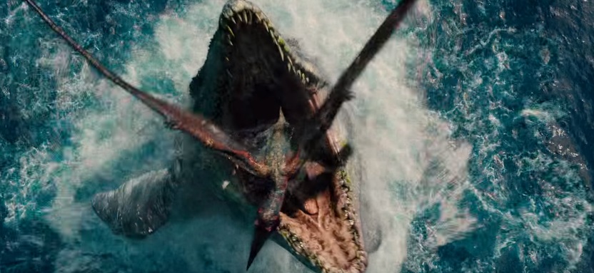 2015_best_scenes_jurassic_world.jpg