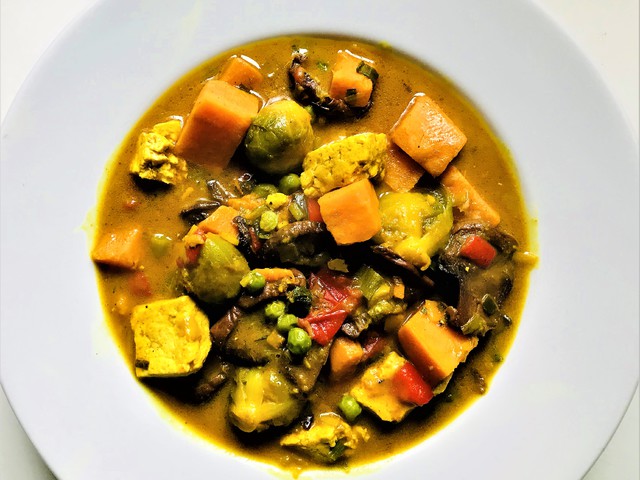 Böjti napokra isteni curryt!