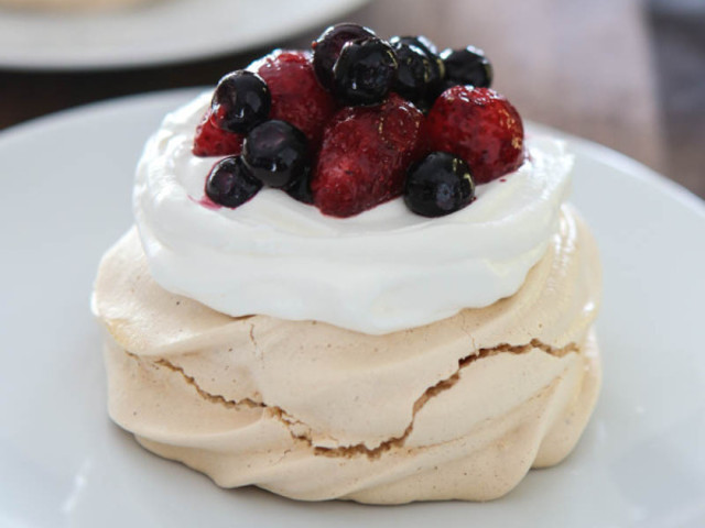 A legegyszerűbb, legfinomabb: mini pavlova tortácska