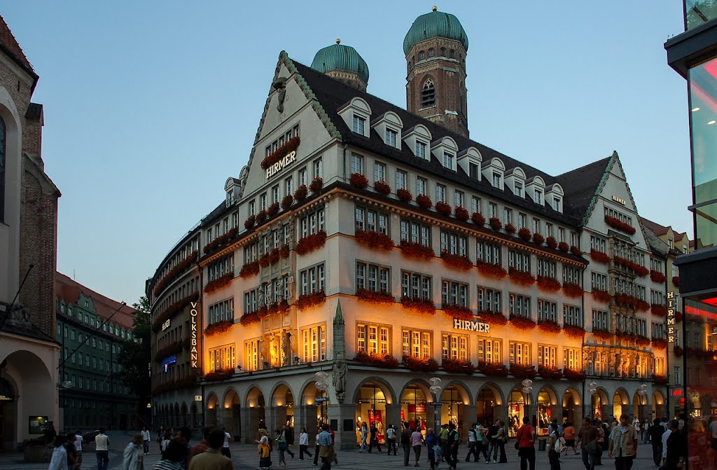 Сделай европа. Kaufingerstrasse в Мюнхене. München Кауфингерштрассе. Мюнхен Главная улица Кауфингерштрассе. — Occamstrasse Мюнхен.