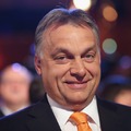 Jönnek a migránsok - Orbán aláírta! (Vagy mégsem, de ez biztos)