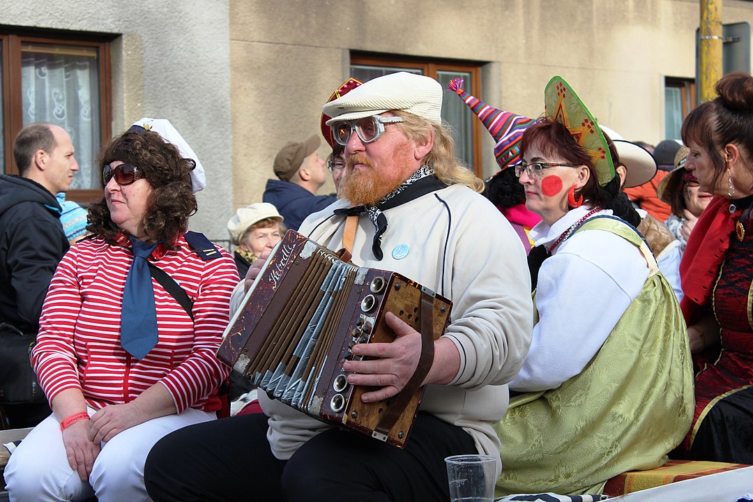 1080px-masopust_masks_in_milevsko_2016_048.jpg