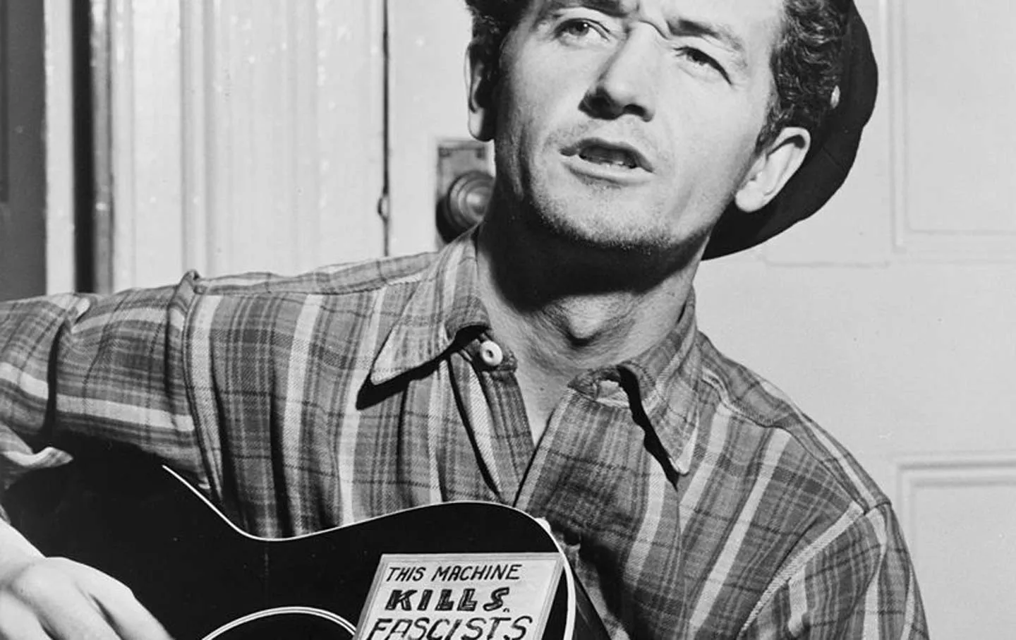 woody_guthrie_cc_img.jpg