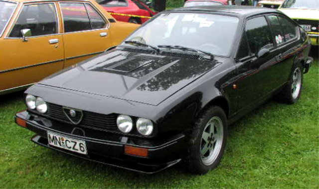 alfa-romeo_gtv_01.jpg