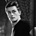 Ég veled, Alain Delon!