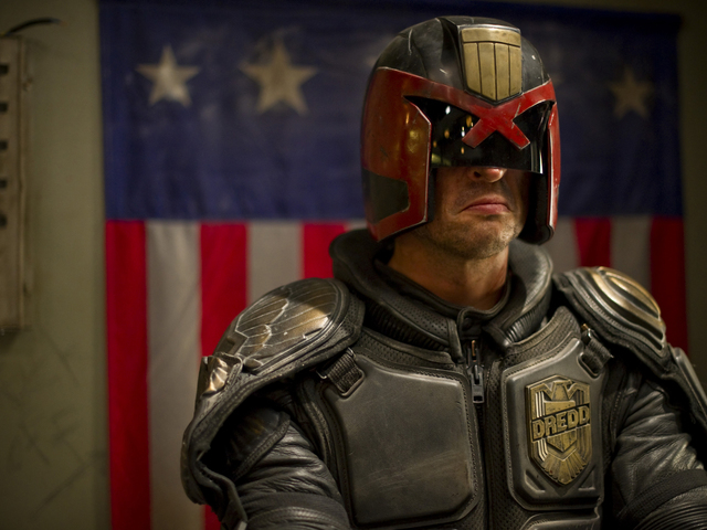 10 éves a második Dredd bíró film