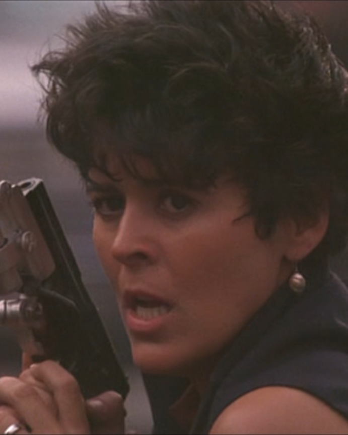 leona_cantrell.png