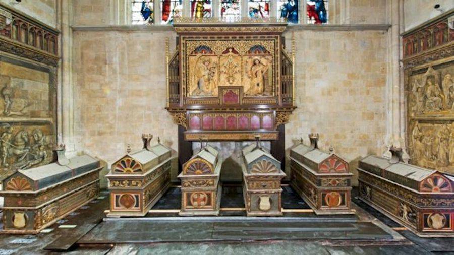 winchester-cathedral-mortuary-chests.jpg
