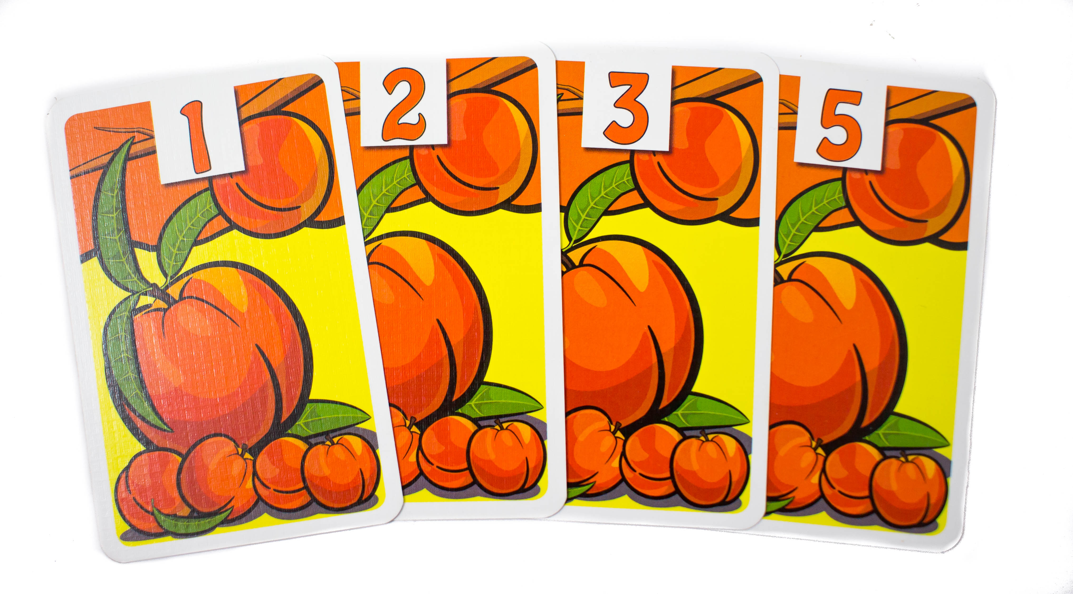 Mivel a sorból hiányzik egy (a négyes), így nem jár a maximális pontszám ( 11) csak a három kártyából álló sorozat öszegyűjtéséért megérdemelt 5 pont. 
