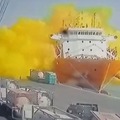 Toxic gas leak after crane drops chlorine tank at Aqaba port