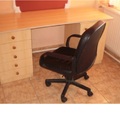 Eladó iróasztal+szék, Győr